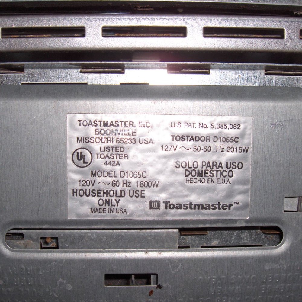 Toaster 1-4 Slice, Kenmore Toastmaster Cool Steel 01065C - Picture 7 of 9